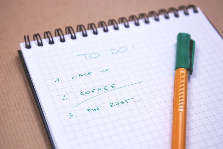 This Simple System (Written on a Piece of Paper) Helps Me Get Things Done